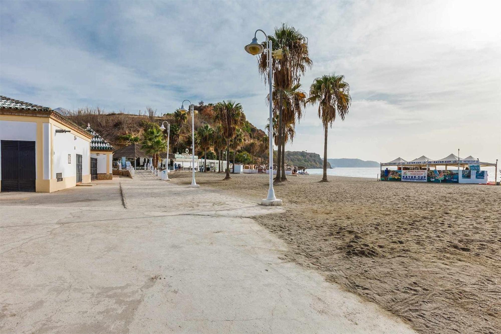 A&N Burriana Beach Nerja Exterior foto