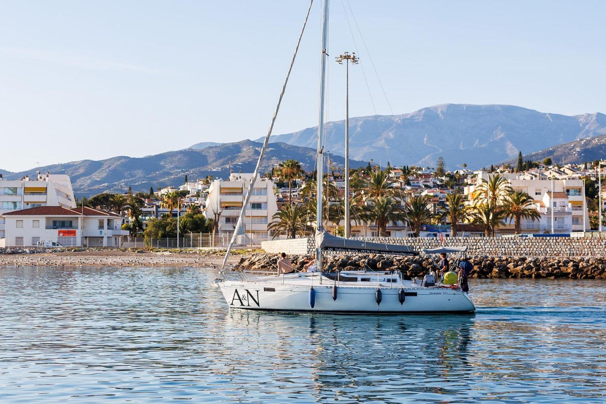 A&N Burriana Beach Nerja Exterior foto